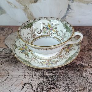 Minton England Bone China Tea Cup and Saucer - Chatham Floral Pattern